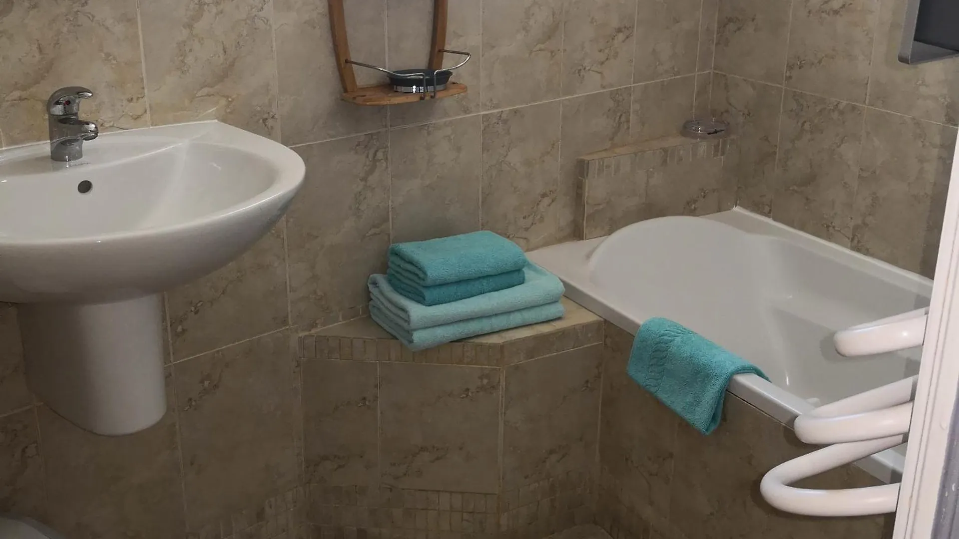 Le Dauphin Bleu Hotel Saintes-Maries-de-la-Mer