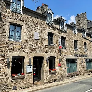 Du Chateau - Originals Boutique Hotel Dinan